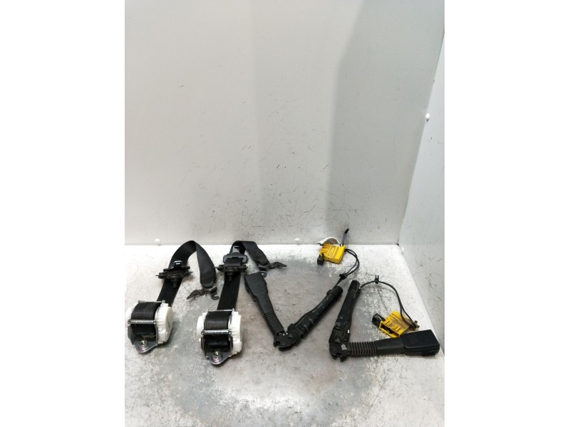 Recambio de juego cinturones delantero para bmw 3 touring (e91) 320 d referencia OEM IAM 330598493 5P 