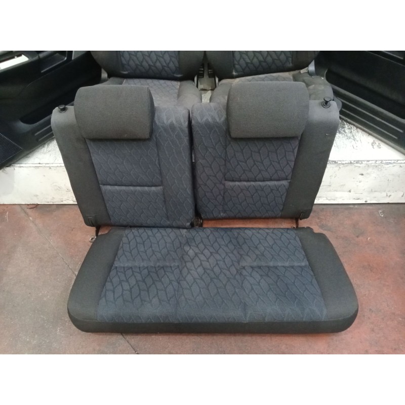 Recambio de juego asientos completo para mitsubishi montero io i (h6_w, h7_w) 1.8 gdi (h66w, h76w) referencia OEM IAM VER FOTOS 