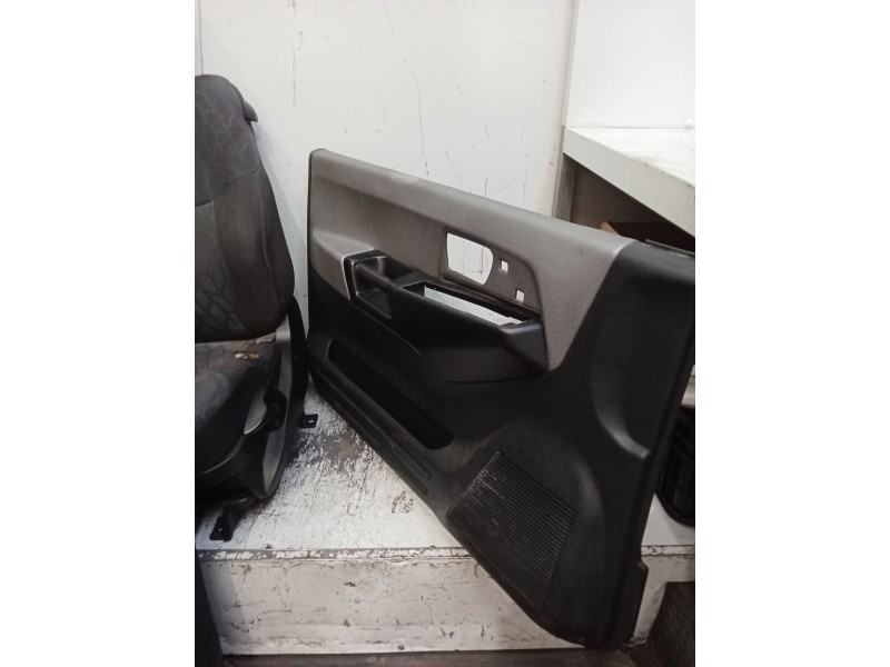 Recambio de juego asientos completo para mitsubishi montero io i (h6_w, h7_w) 1.8 gdi (h66w, h76w) referencia OEM IAM VER FOTOS 