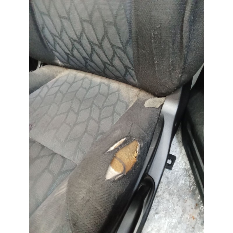 Recambio de juego asientos completo para mitsubishi montero io i (h6_w, h7_w) 1.8 gdi (h66w, h76w) referencia OEM IAM VER FOTOS 