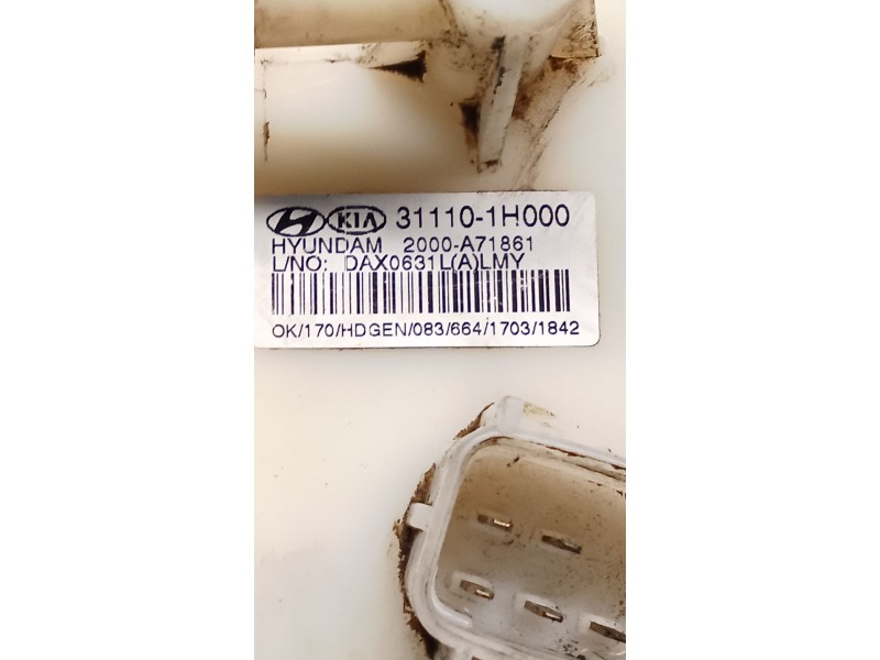 Recambio de bomba combustible para hyundai elantra iii sedán (xd) 1.6 referencia OEM IAM 311101H000  