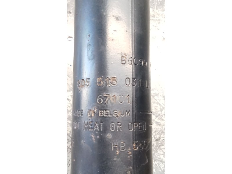Recambio de amortiguador trasero derecho para audi a4 b5 (8d2) 1.9 tdi referencia OEM IAM 8D5515031  
