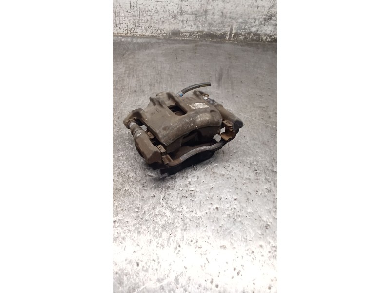 Recambio de pinza freno delantera izquierda para peugeot 206 berlina referencia OEM IAM Y01131  