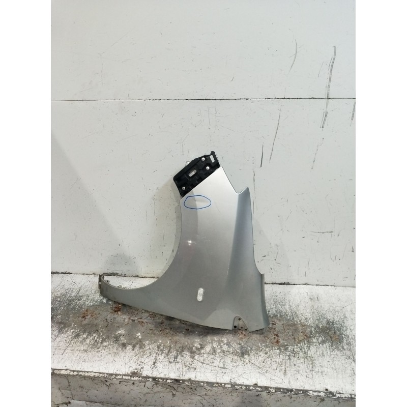 Recambio de aleta delantera izquierda para dacia dokker monospace (ke_) 1.5 dci / blue dci 75 (keaj, keah, kejw) referencia OEM 
