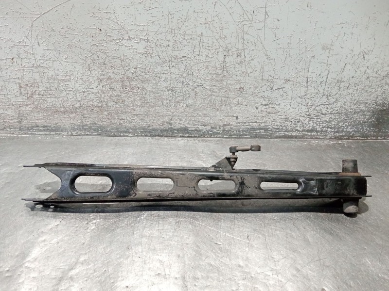 Recambio de brazo suspension inferior trasero derecho para saab 9-5 (ys3e) 2.3 turbo referencia OEM IAM   