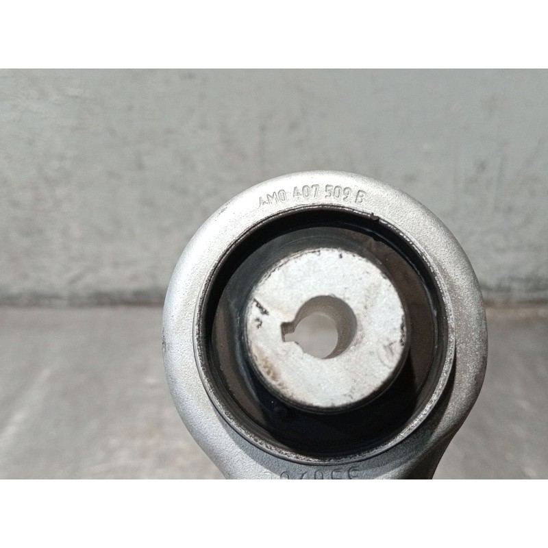 Recambio de brazo suspension superior delantero izquierdo para audi q5 (fyb, fyg) 40 tdi mild hybrid quattro referencia OEM IAM 