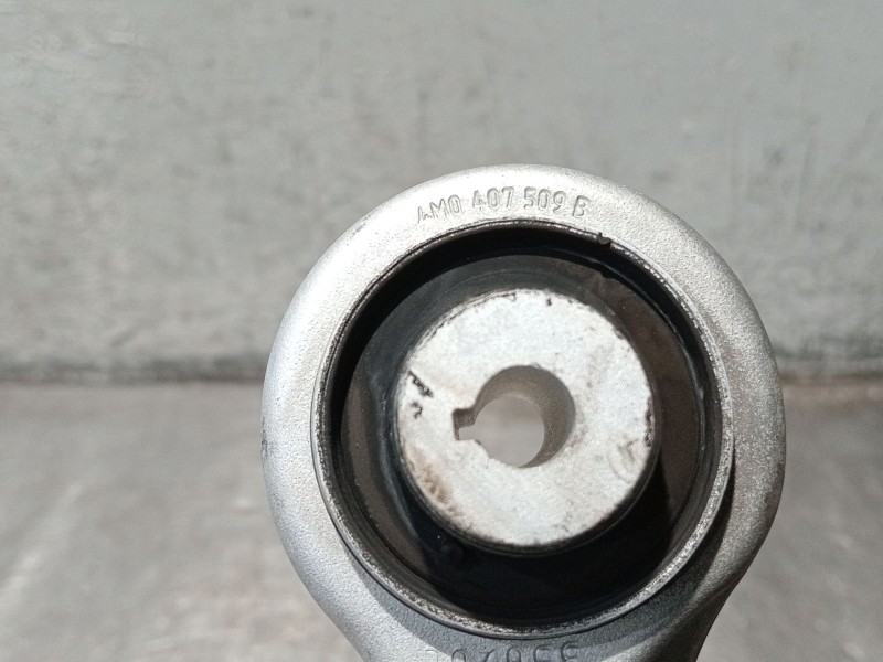 Recambio de brazo suspension superior delantero izquierdo para audi q5 (fyb, fyg) 40 tdi mild hybrid quattro referencia OEM IAM 