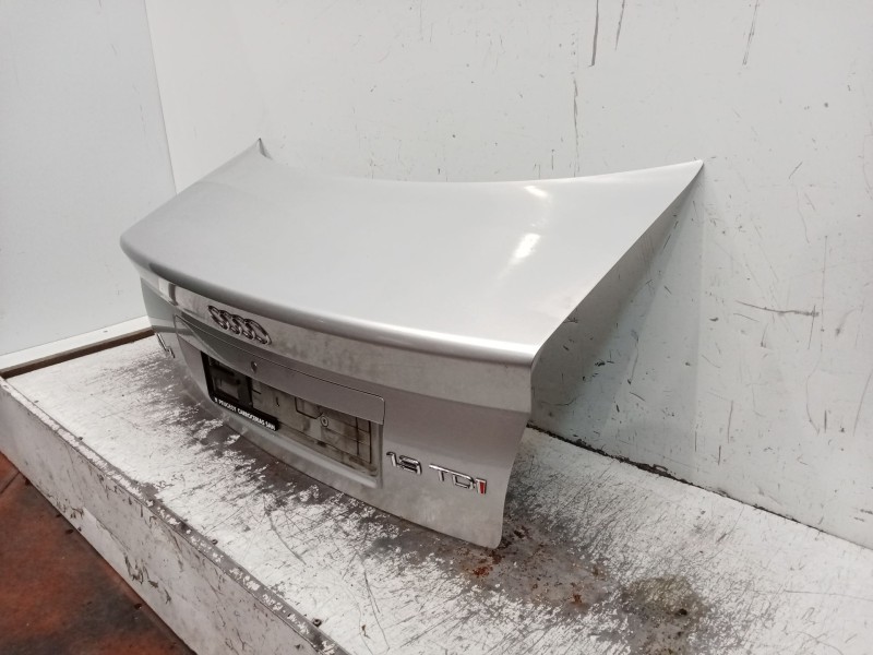 Recambio de tapa maletero para audi a4 b5 (8d2) 1.9 tdi referencia OEM IAM  4P 