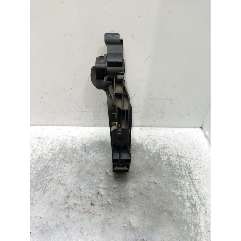 Recambio de potenciometro pedal para mercedes-benz clase c (w203) c 220 cdi (203.006) referencia OEM IAM A2033000104  