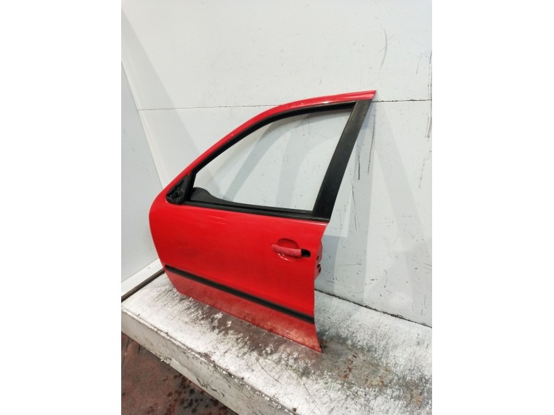 Recambio de puerta delantera izquierda para seat toledo ii (1m2) 1.8 20v referencia OEM IAM  5P 