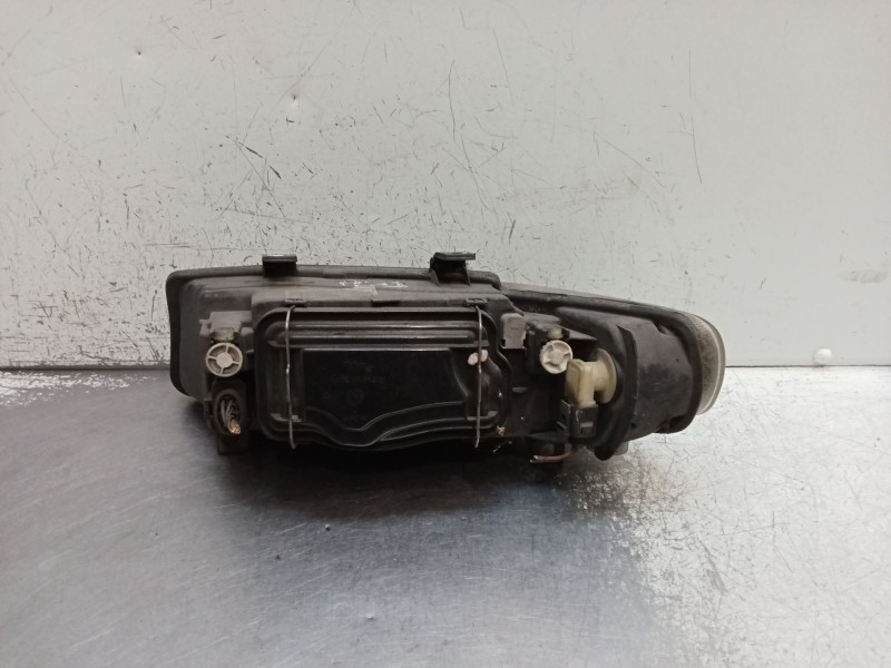 Recambio de faro derecho para seat toledo ii (1m2) 1.9 tdi referencia OEM IAM 1M1941016 67742705 