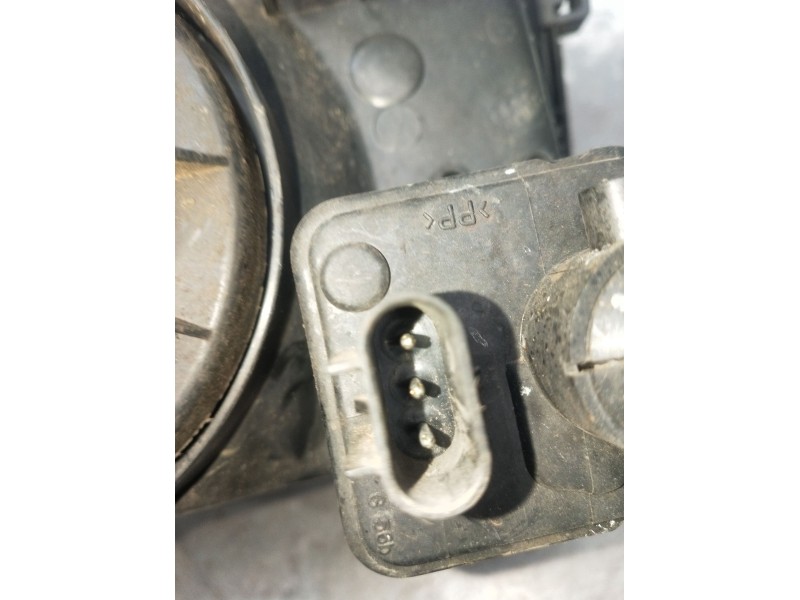 Recambio de faro derecho para kia sportage suv (k00) 2.0 td 4wd referencia OEM IAM   