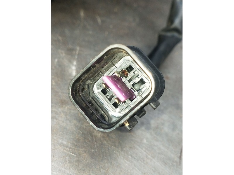 Recambio de faro derecho para kia sportage suv (k00) 2.0 td 4wd referencia OEM IAM   