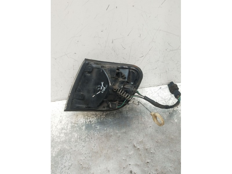 Recambio de piloto delantero derecho para kia sportage suv (k00) 2.0 td 4wd referencia OEM IAM   