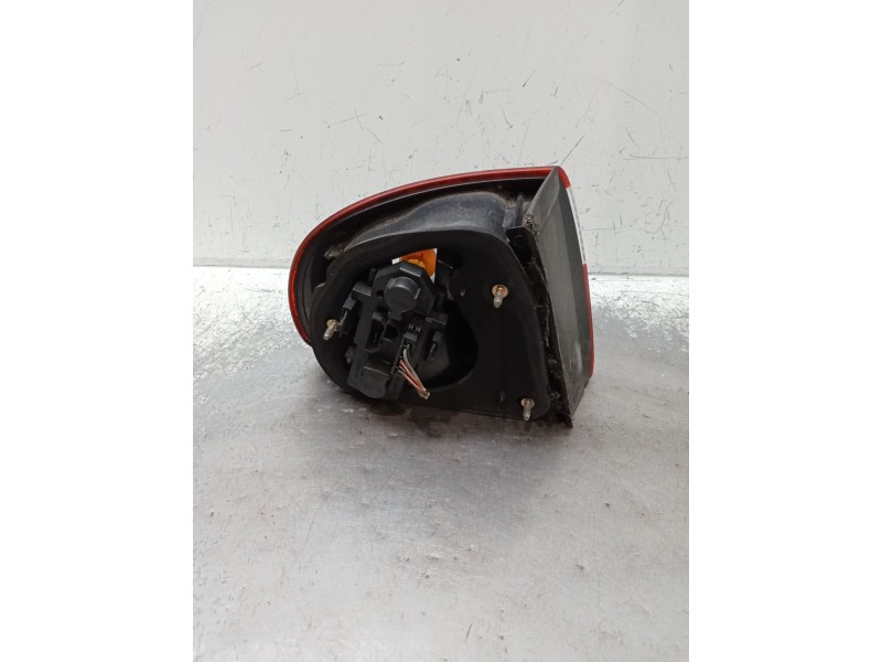 Recambio de piloto trasero derecho para seat toledo ii (1m2) 1.9 tdi referencia OEM IAM   