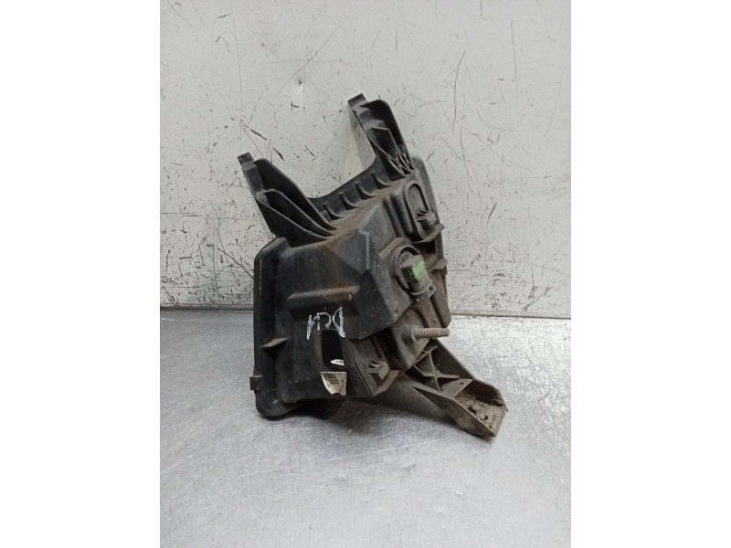 Recambio de faro antiniebla derecho para peugeot 407 sw (6e_, 6d_) 2.0 hdi 135 referencia OEM IAM   