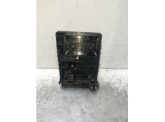 Recambio de caja reles / fusibles para skoda octavia ii (1z3) 1.9 tdi referencia OEM IAM 0521192920E   2