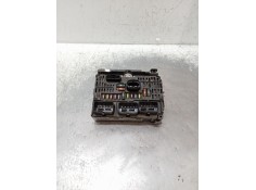 Recambio de caja reles / fusibles para peugeot 407 sw (6e_, 6d_) 2.0 hdi 135 referencia OEM IAM 9656086180 S118983002J 