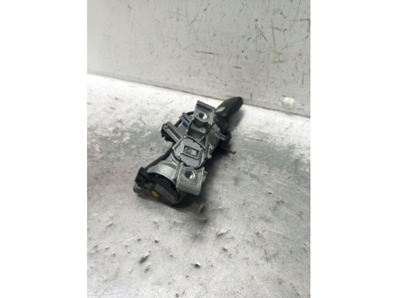 Recambio de conmutador de arranque para skoda octavia ii (1z3) 1.9 tdi referencia OEM IAM 1KO905865 CZK0304153 