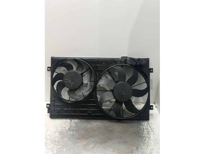 Recambio de electroventilador para skoda octavia ii (1z3) 1.9 tdi referencia OEM IAM 1K0121207T 1355D300198 