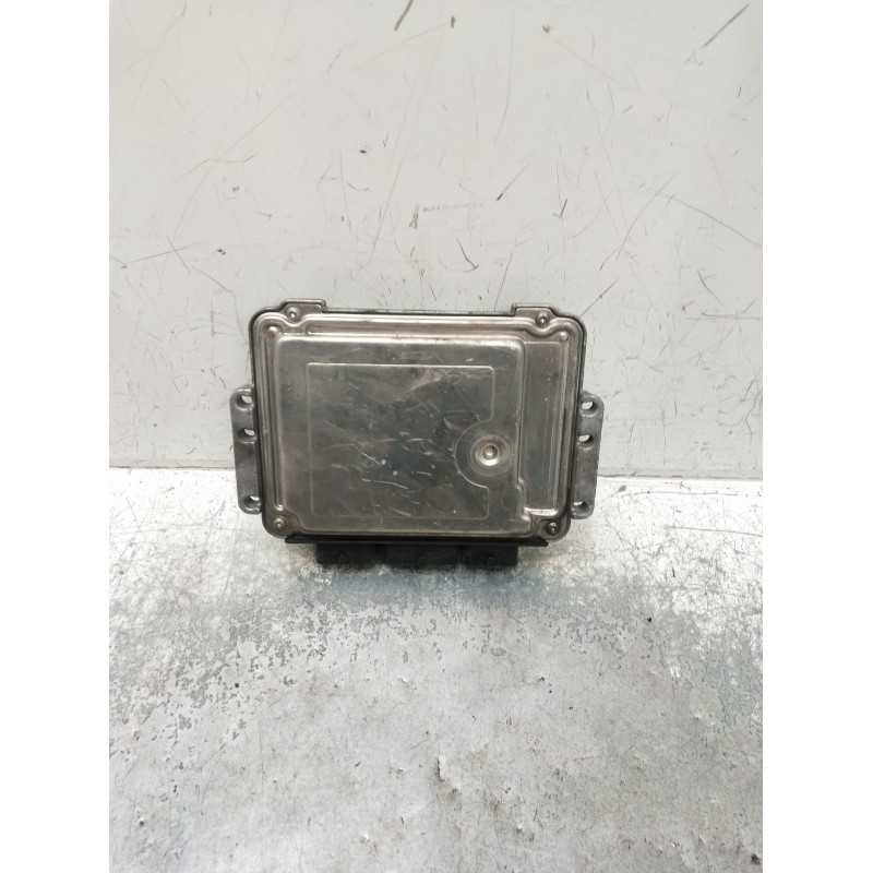 Recambio de centralita motor uce para renault scénic ii (jm0/1_) 1.9 dci (jm0g, jm12, jm1g, jm2c) referencia OEM IAM 0281011776 