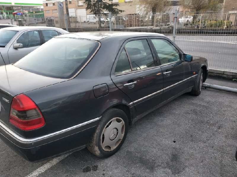 mercedes clase c (w202) berlina del año 1994