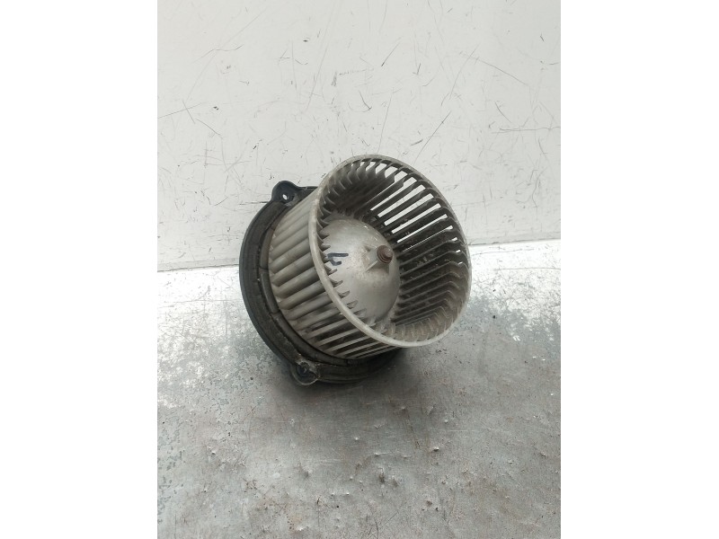 Recambio de motor calefaccion para kia sportage suv (k00) 2.0 td 4wd referencia OEM IAM   