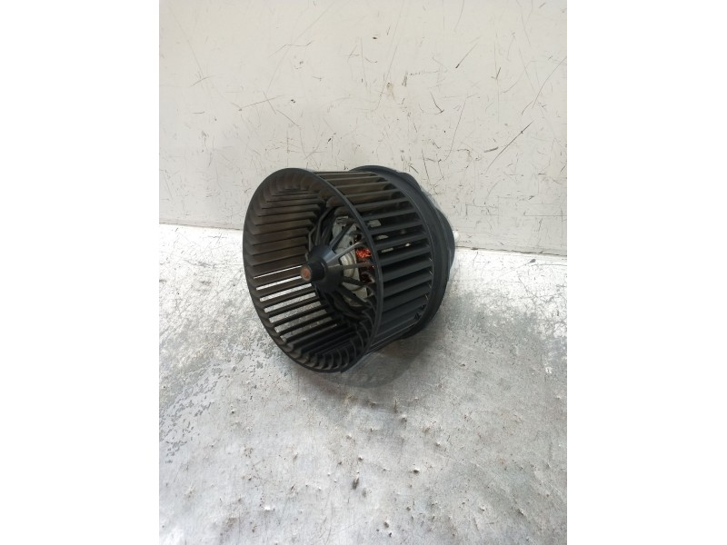 Recambio de motor calefaccion para ford focus iii 1.5 tdci referencia OEM IAM AV6N18456AA 0000965503 