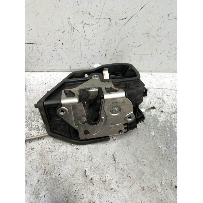 Recambio de motor cierre centralizado trasero izquierdo para bmw 1 (e87) 120 d referencia OEM IAM 7167075 5P 