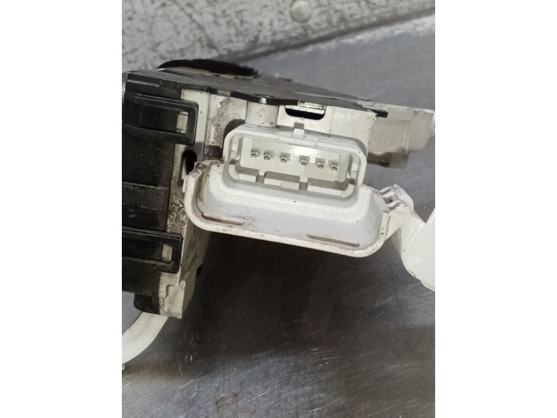 Recambio de motor cierre centralizado delantero izquierdo para peugeot 407 sw (6e_, 6d_) 2.0 hdi 135 referencia OEM IAM 96597399