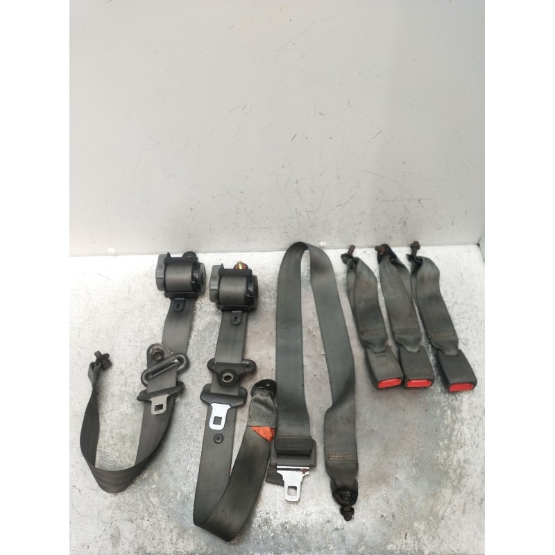 Recambio de juego cinturones trasero para kia sportage suv (k00) 2.0 td 4wd referencia OEM IAM  5P 