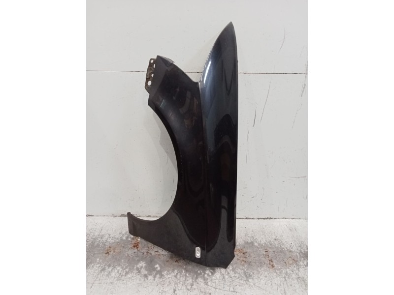 Recambio de aleta delantera izquierda para audi a6 c6 (4f2) 3.0 tdi quattro referencia OEM IAM   