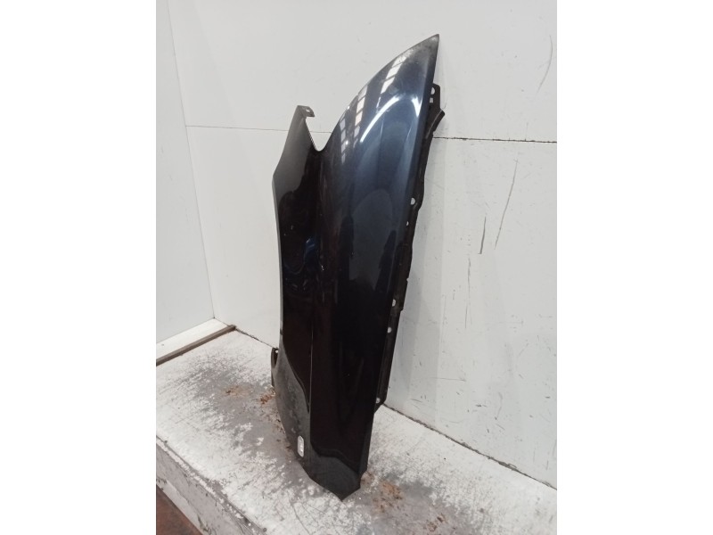 Recambio de aleta delantera izquierda para audi a6 c6 (4f2) 3.0 tdi quattro referencia OEM IAM   