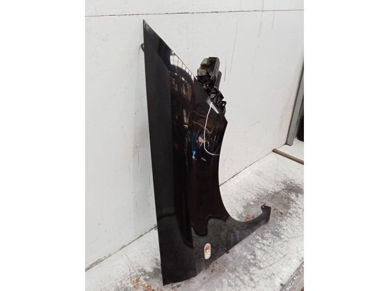 Recambio de aleta delantera derecha para seat leon (1p1) 1.6 referencia OEM IAM VER FOTOS  