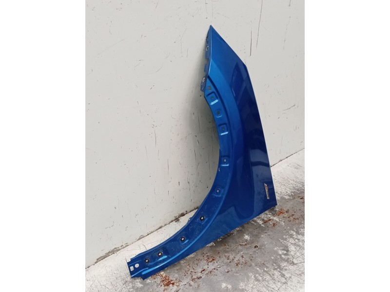 Recambio de aleta delantera izquierda para ford puma (j2k, cf7) 1.0 ecoboost mhev referencia OEM IAM   