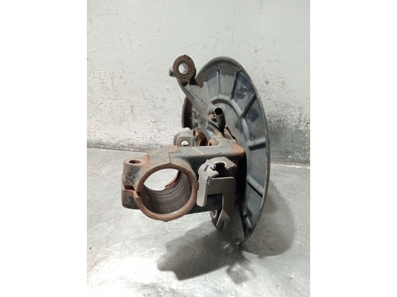 Recambio de mangueta delantera izquierda para seat leon (1p1) 1.4 tsi referencia OEM IAM   