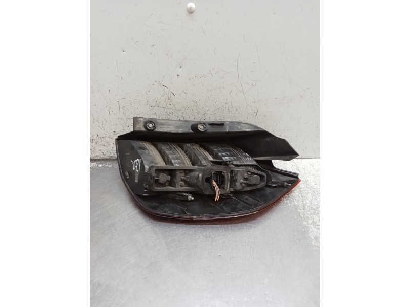 Recambio de piloto trasero izquierdo para renault grand scénic ii (jm0/1_) 1.9 dci (jm0g, jm12, jm1g, jm2c) referencia OEM IAM 2