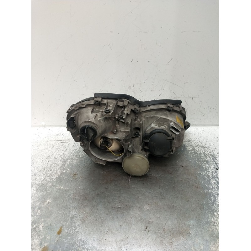 Recambio de faro izquierdo para mercedes-benz clase c t-model (s203) c 270 cdi (203.216) referencia OEM IAM A2038200161  
