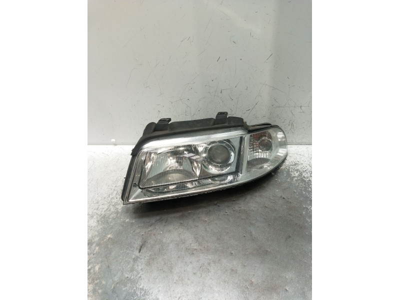 Recambio de faro izquierdo para audi a4 b5 (8d2) 1.9 tdi referencia OEM IAM 8D0941003AK 1853625100 