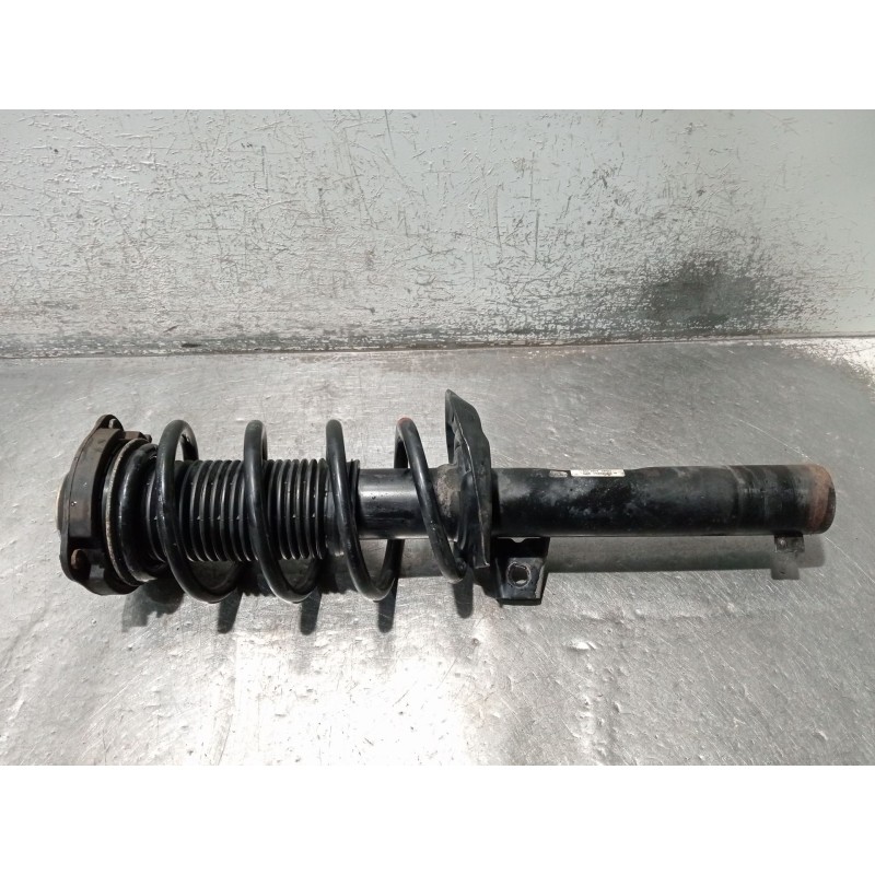 Recambio de amortiguador delantero derecho para seat leon (1p1) 1.4 tsi referencia OEM IAM 1T0413031HE 824904004440 