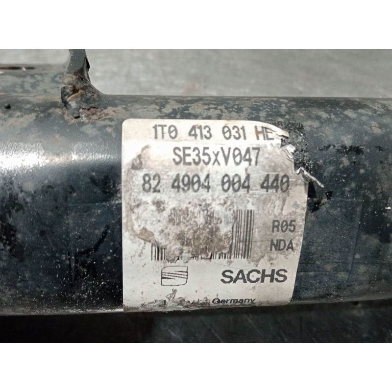 Recambio de amortiguador delantero izquierdo para seat leon (1p1) 1.4 tsi referencia OEM IAM 1T0413031HE 824904004440 