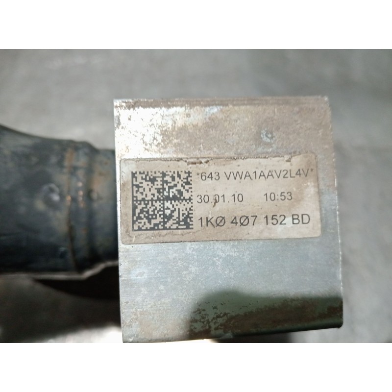 Recambio de brazo suspension inferior delantero derecho para seat leon (1p1) 1.4 tsi referencia OEM IAM 1K0407152BD 1K0199296F 