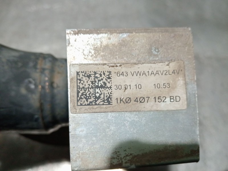 Recambio de brazo suspension inferior delantero derecho para seat leon (1p1) 1.4 tsi referencia OEM IAM 1K0407152BD 1K0199296F 