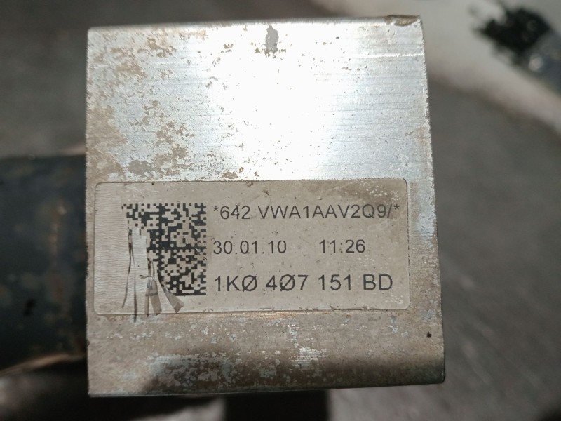 Recambio de brazo suspension inferior delantero izquierdo para seat leon (1p1) 1.4 tsi referencia OEM IAM 1K0407151BD 1K0199295F