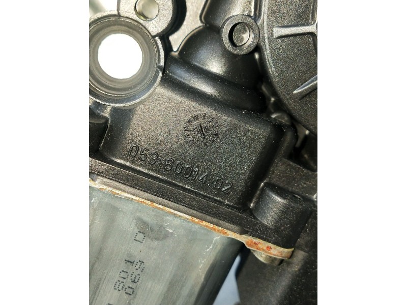 Recambio de elevalunas delantero izquierdo para audi a4 b5 (8d2) 1.9 tdi referencia OEM IAM 8D0959801D 5P 