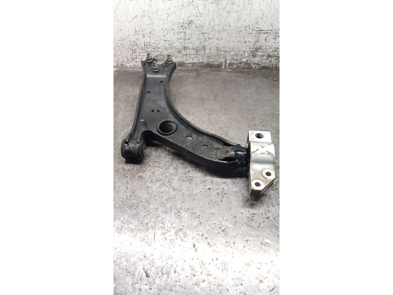 Recambio de brazo suspension inferior delantero izquierdo para seat leon (1p1) 1.6 referencia OEM IAM 1K0407189E  