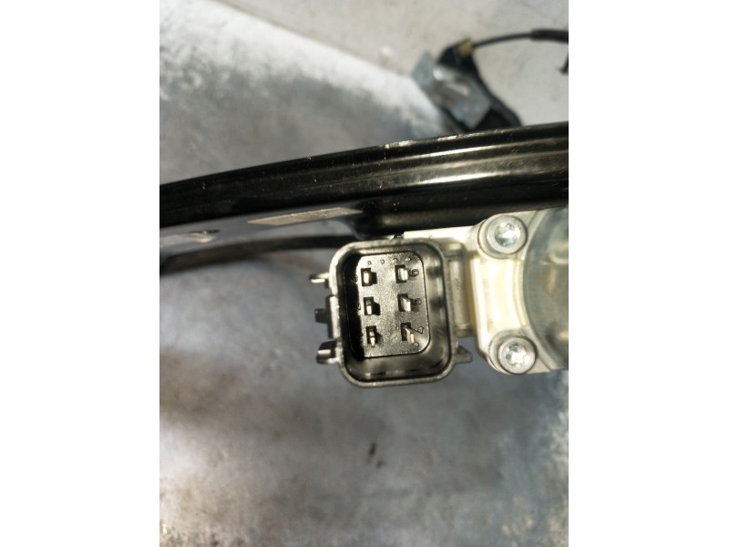 Recambio de elevalunas delantero derecho para ford focus iii 1.5 tdci referencia OEM IAM BM51A23288BF FR1JT1458 5P