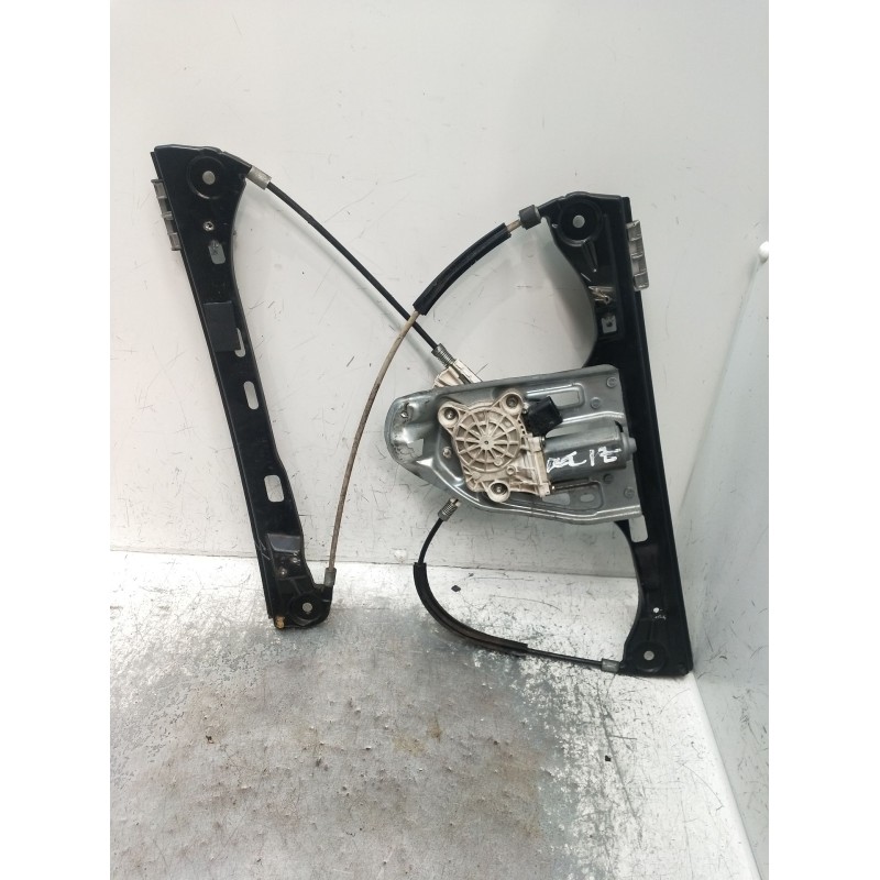 Recambio de elevalunas delantero izquierdo para mercedes-benz clase c t-model (s203) c 270 cdi (203.216) referencia OEM IAM A203