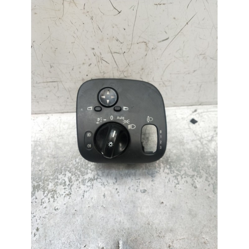 Recambio de mando luces para mercedes-benz clase c t-model (s203) c 270 cdi (203.216) referencia OEM IAM A2035450604 04058515 24