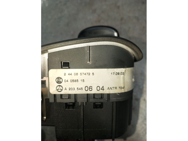 Recambio de mando luces para mercedes-benz clase c t-model (s203) c 270 cdi (203.216) referencia OEM IAM A2035450604 04058515 24